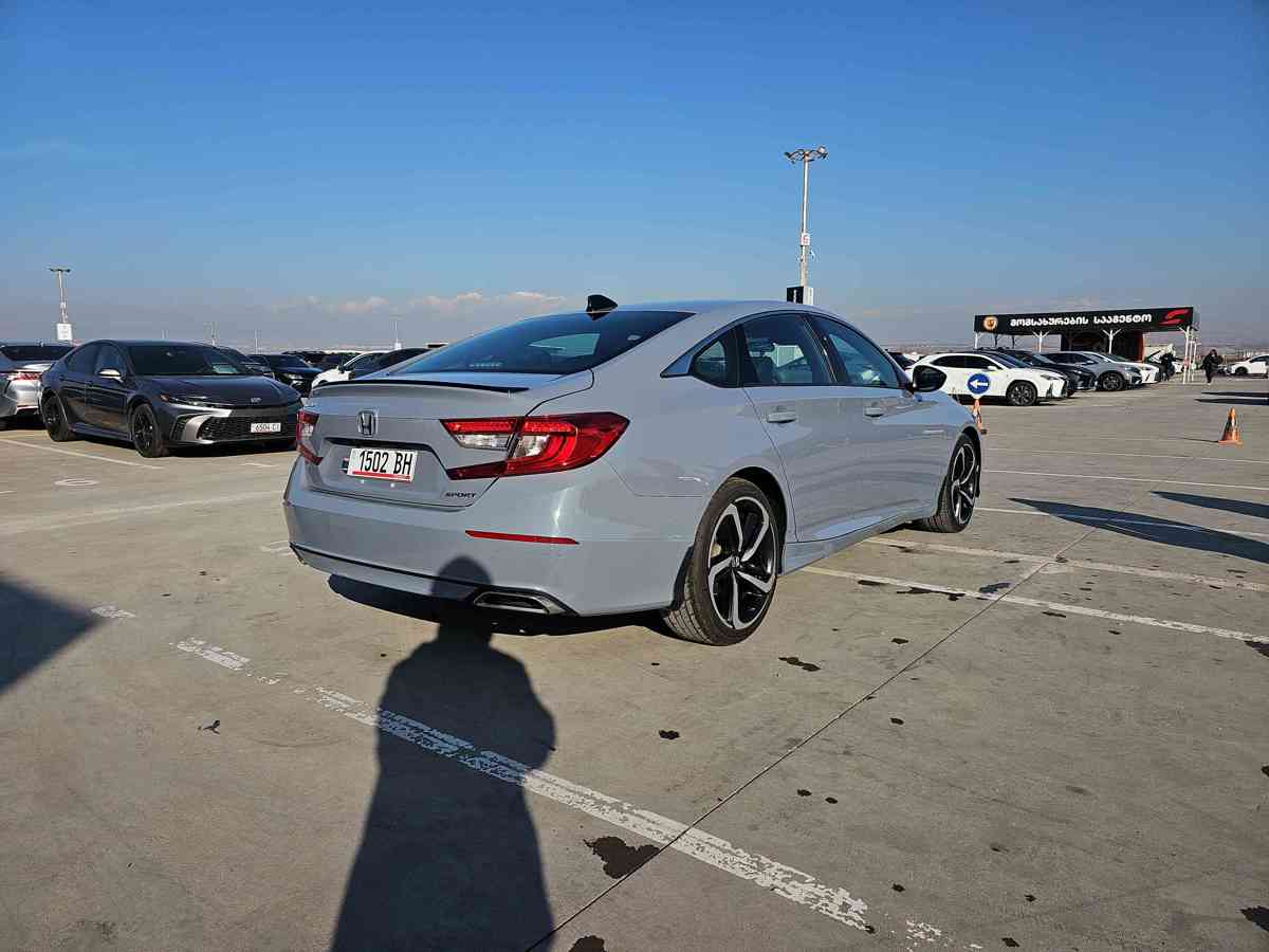 HONDA Accord - 4