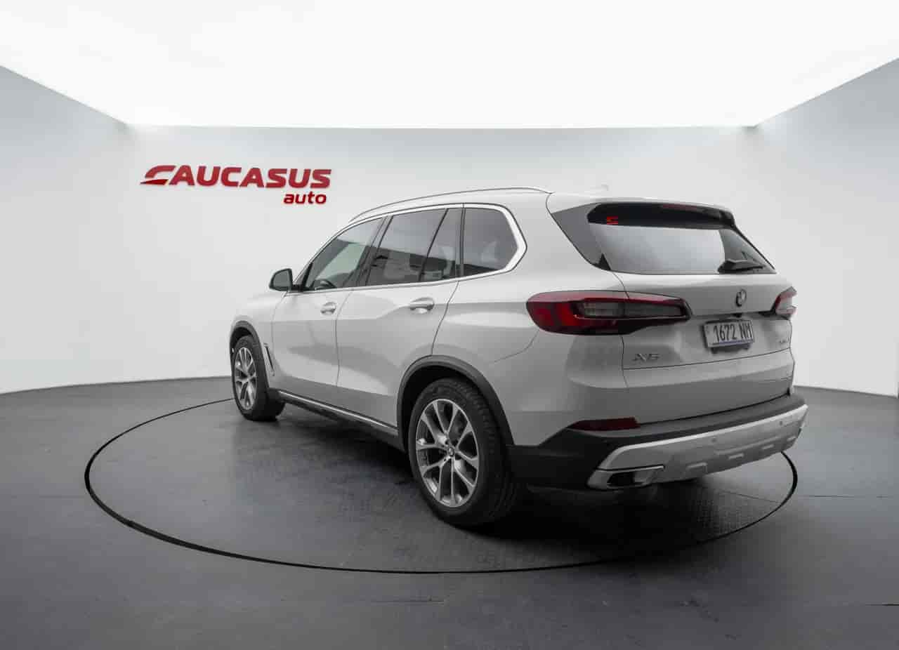 BMW X5 - 6