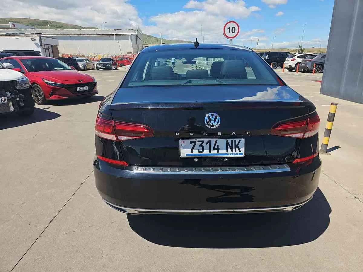 VOLKSWAGEN Passat - 5