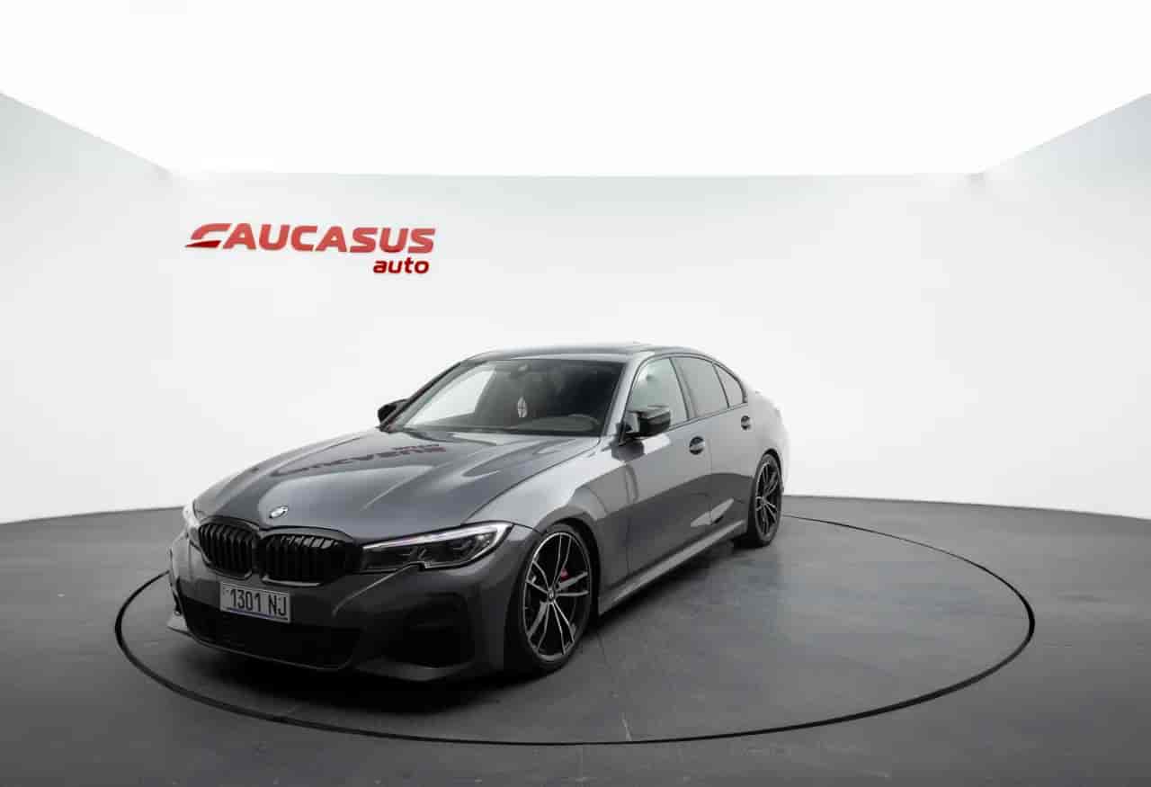 BMW 3-Series - 1