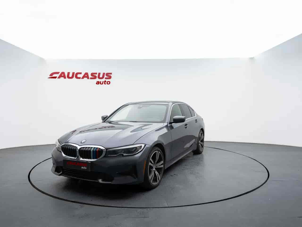 BMW 330i - 1