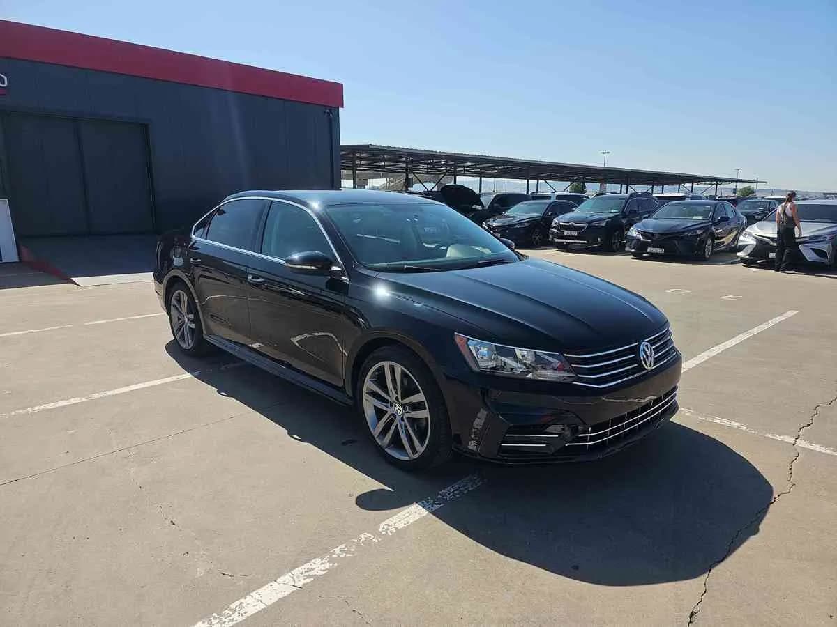 VOLKSWAGEN Passat - 3