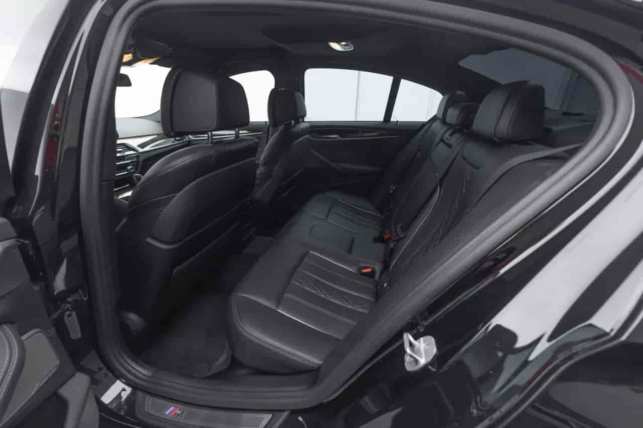 BMW 540i - 8