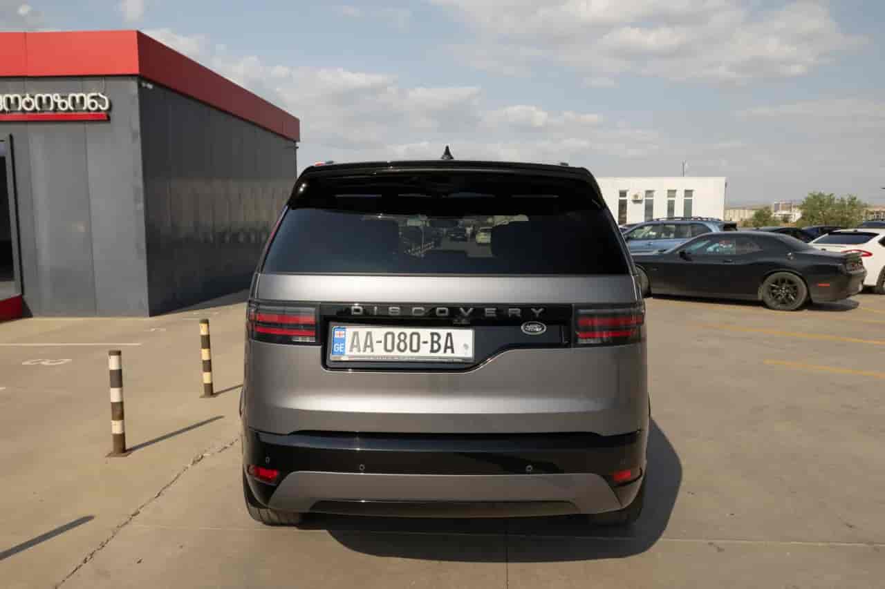 LAND ROVER Discovery - 5