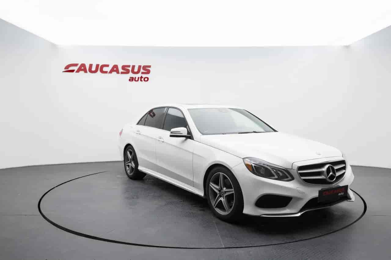 MERCEDES-BENZ E-Class - 3