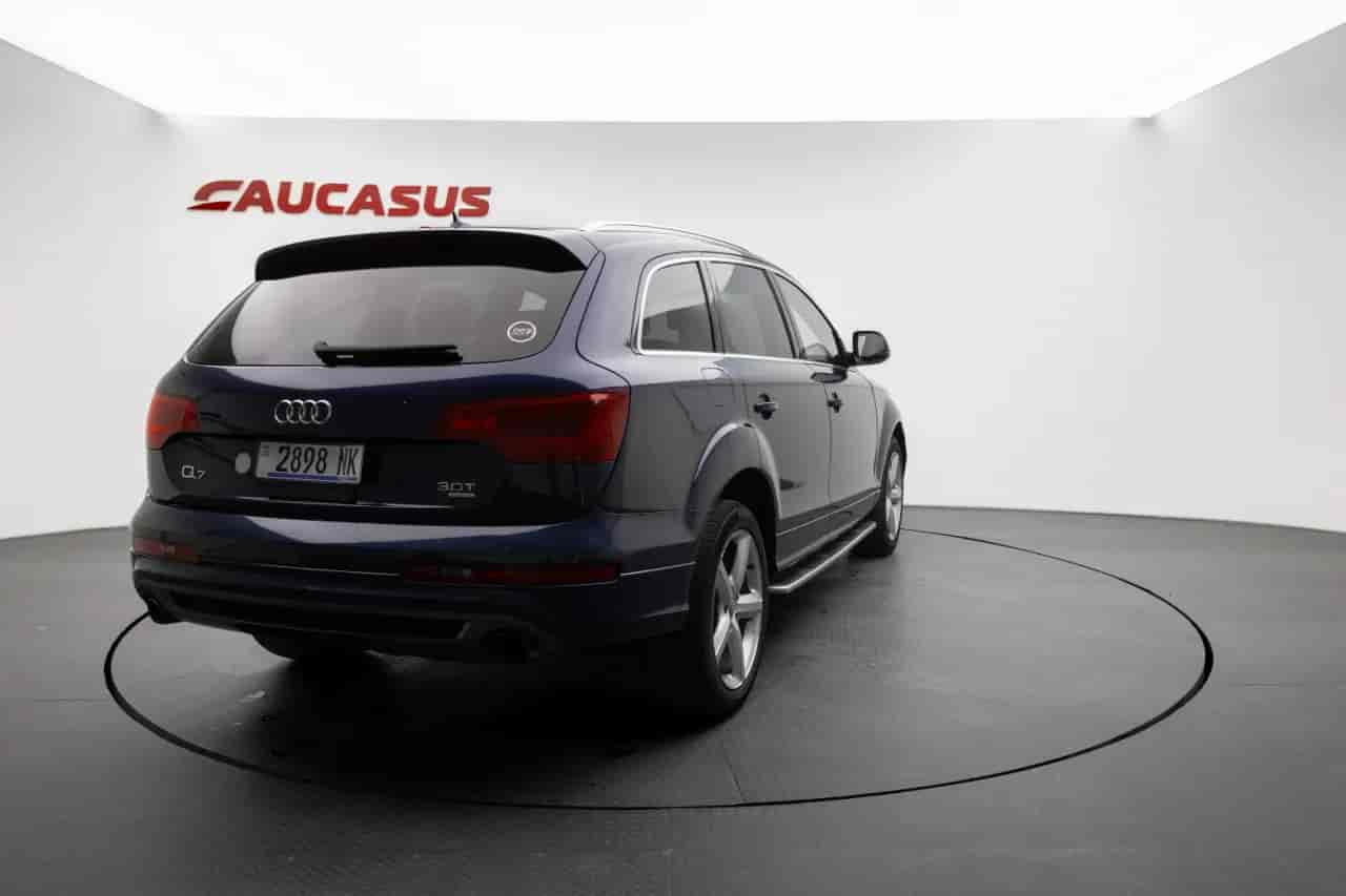 AUDI Q7 - 4