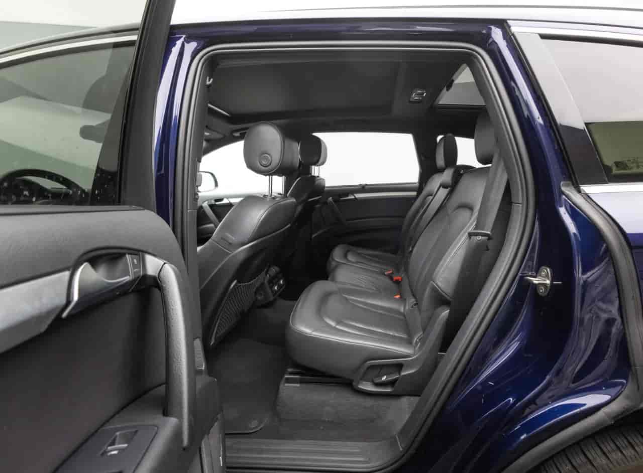 AUDI Q7 - 8
