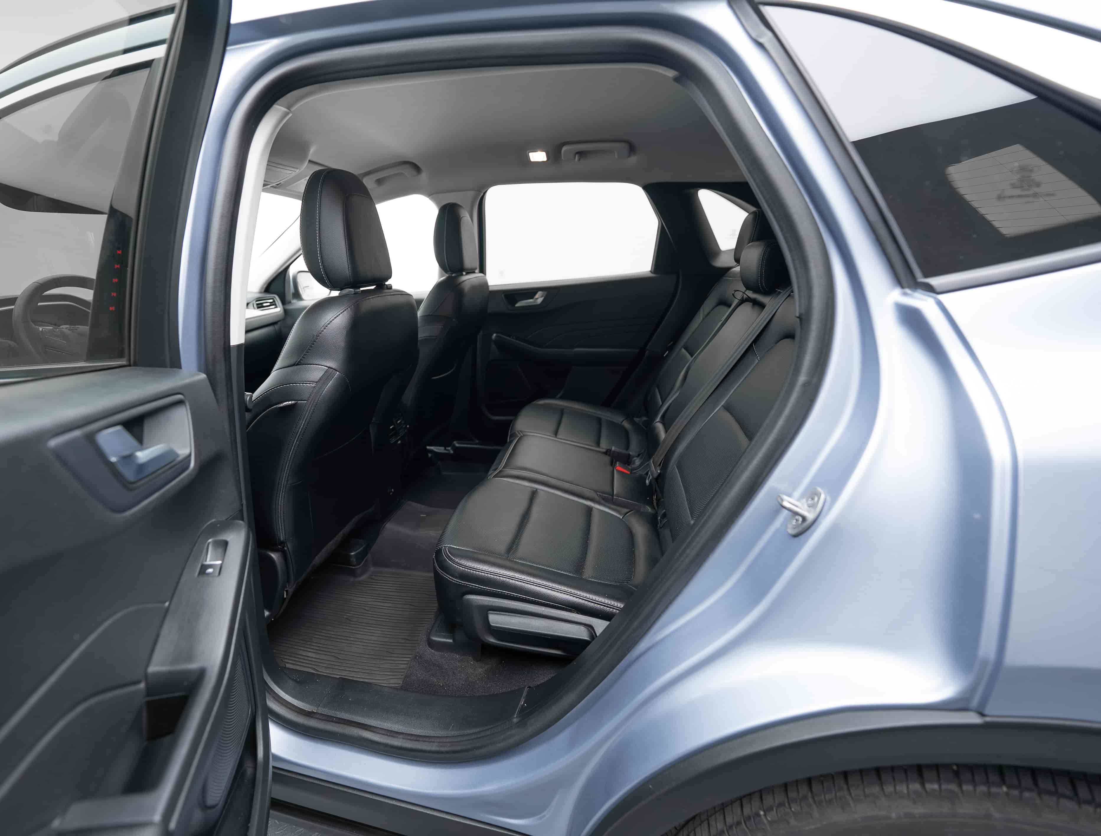 FORD Escape - 8