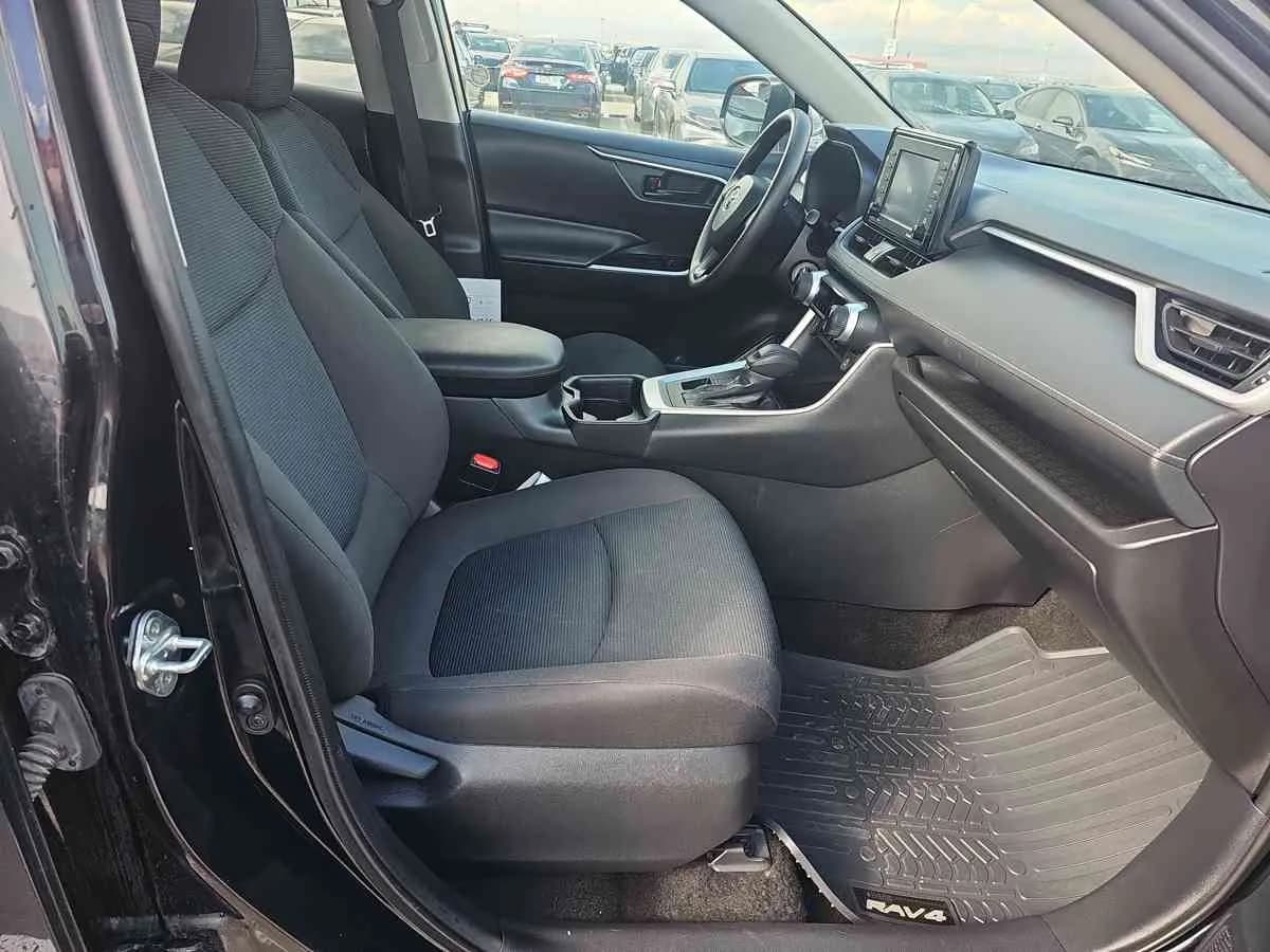 TOYOTA RAV4 - 4