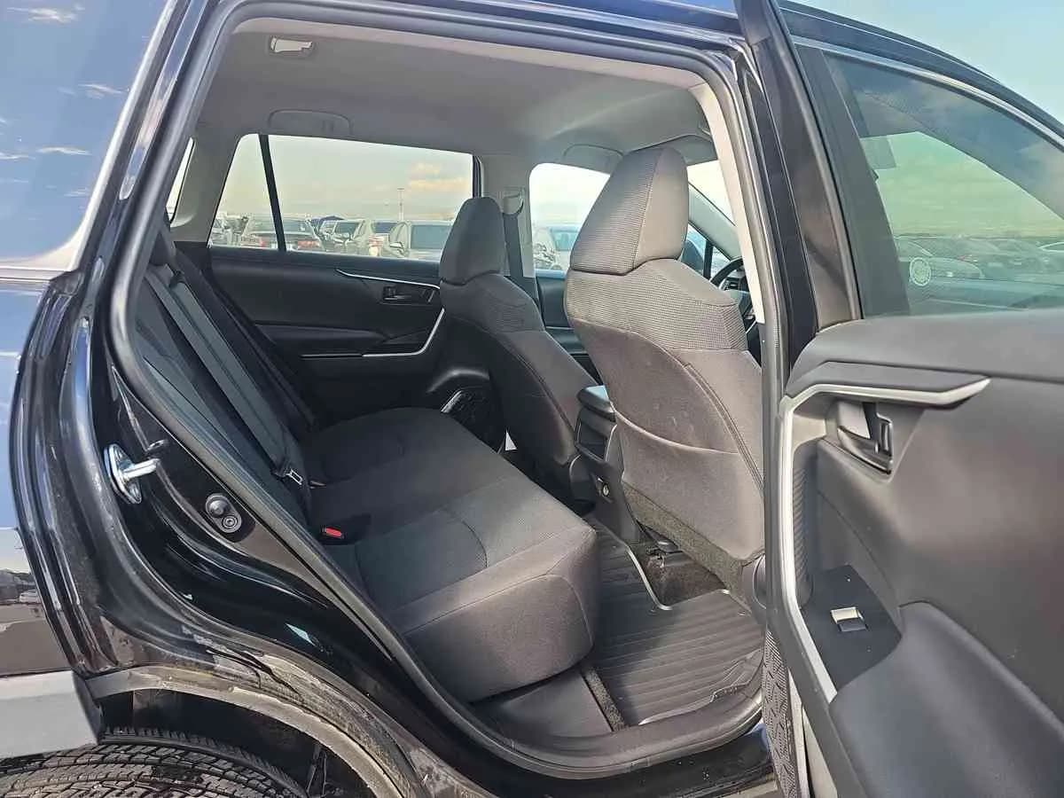 TOYOTA RAV4 - 5