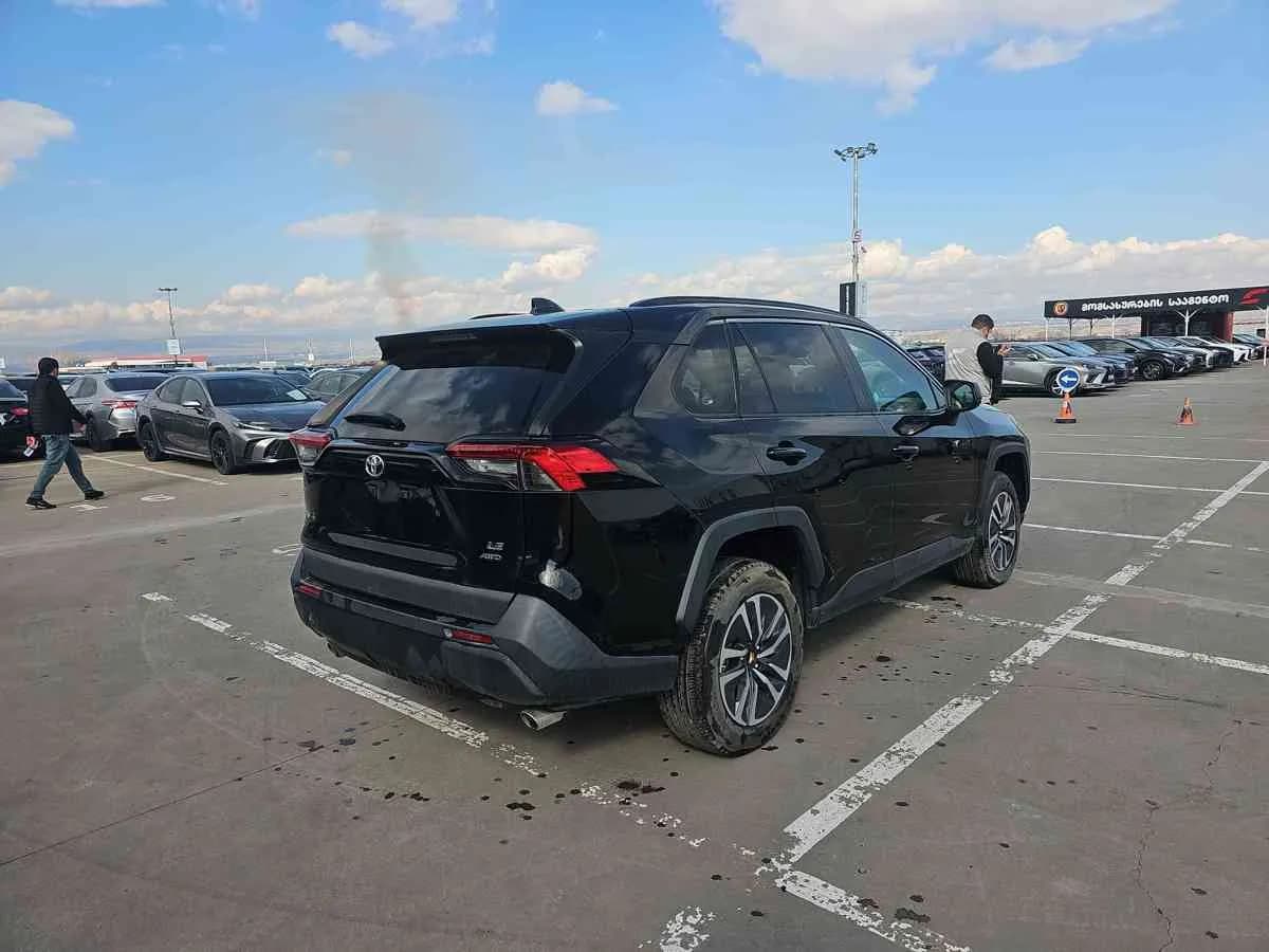 TOYOTA RAV4 - 7