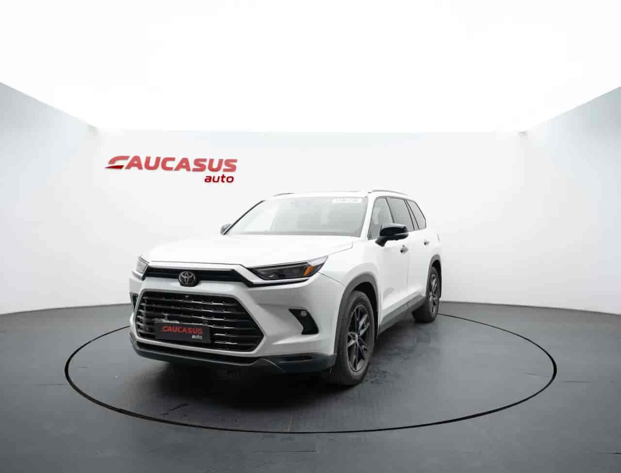 TOYOTA Grand Highlander - 1