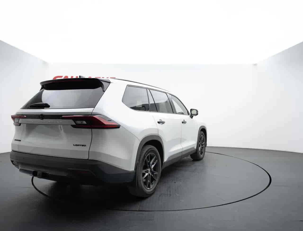 TOYOTA Grand Highlander - 4