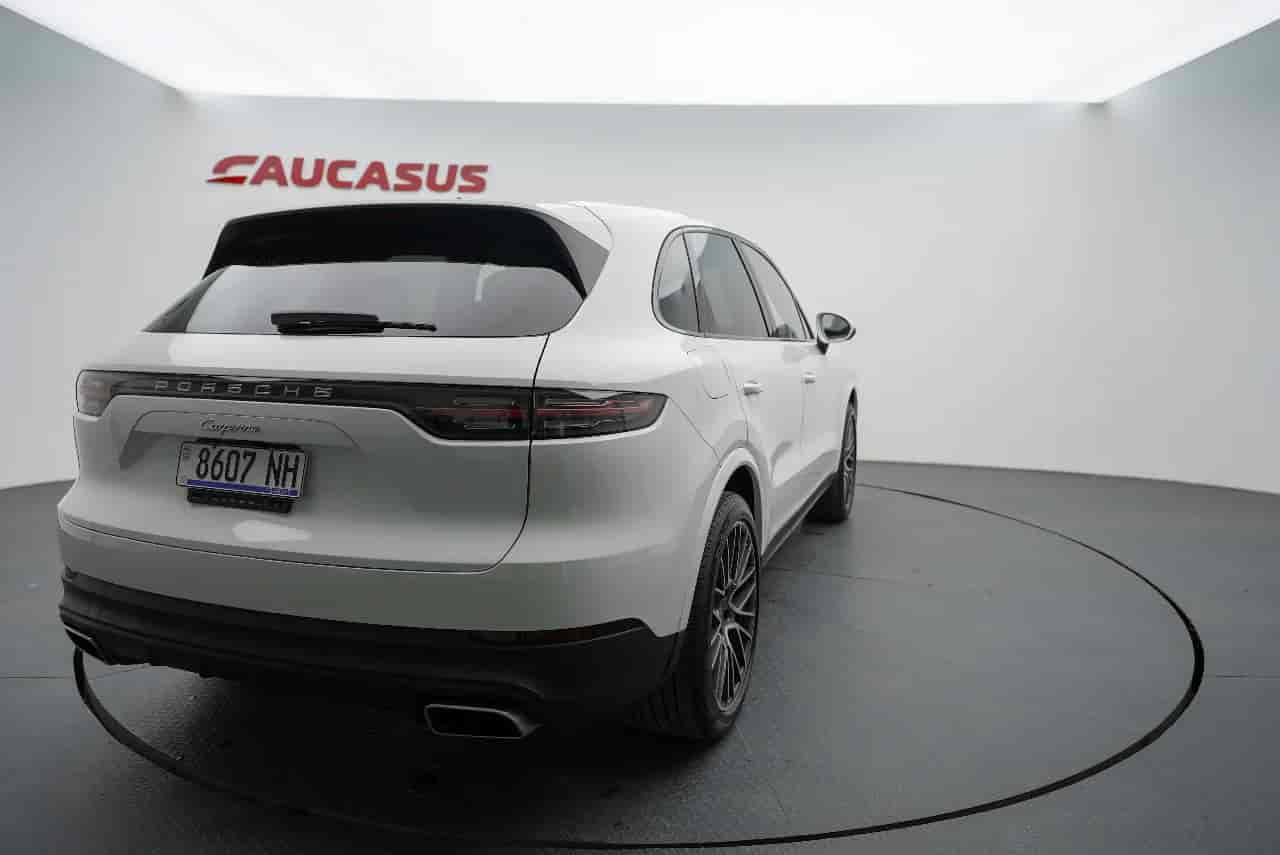 PORSCHE Cayenne - 4