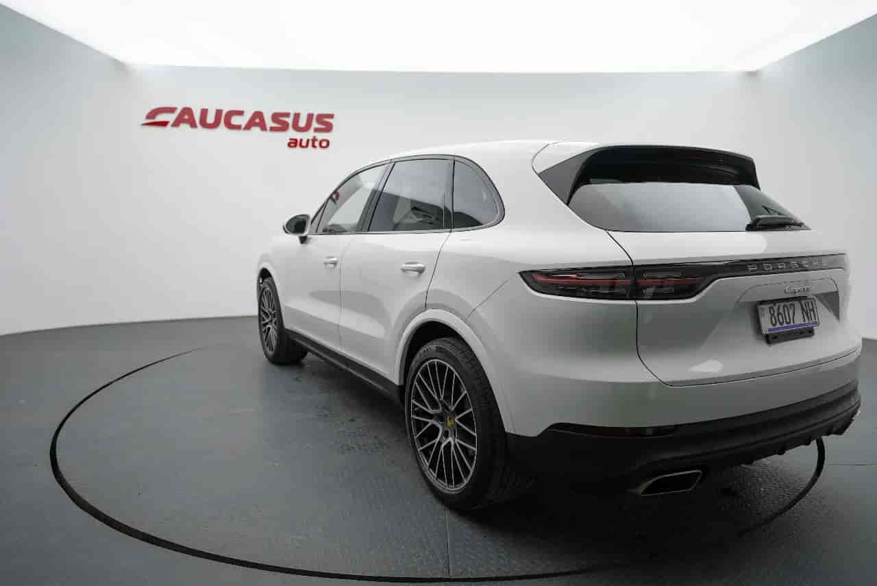PORSCHE Cayenne - 6