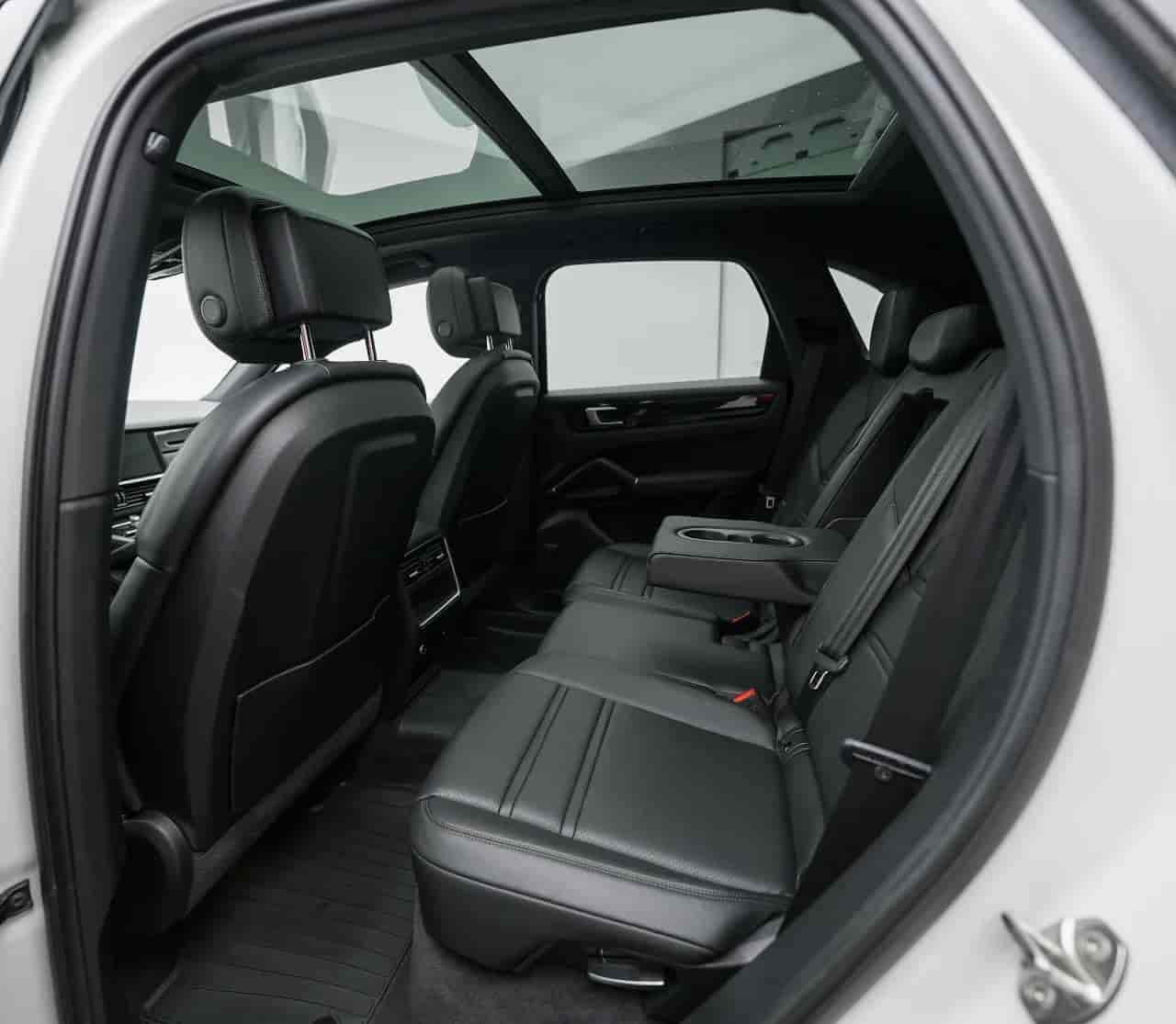 PORSCHE Cayenne - 8