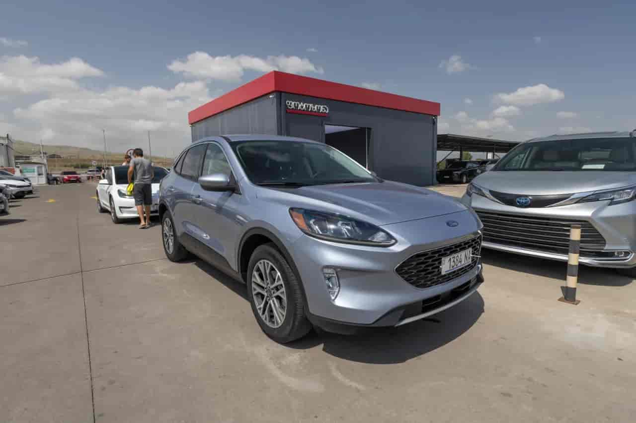 FORD Escape - 3