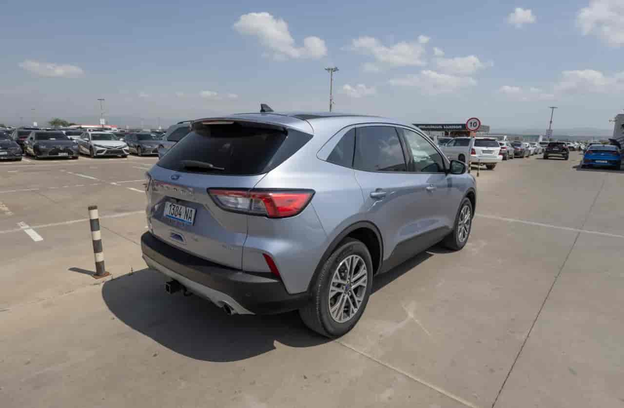 FORD Escape - 4
