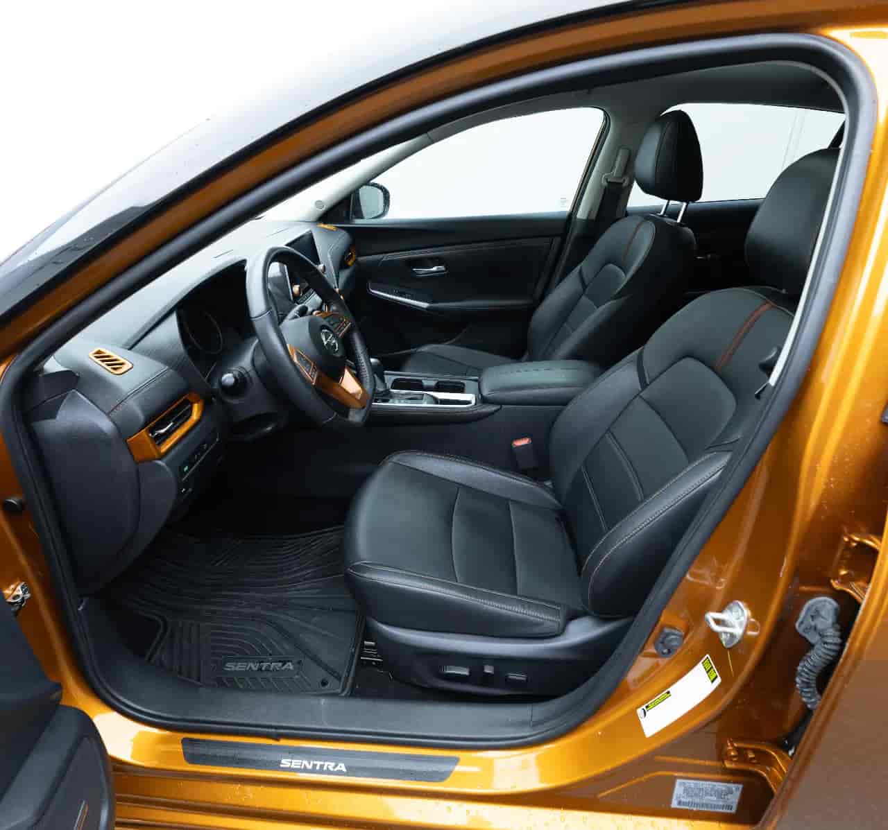 NISSAN Sentra - 8
