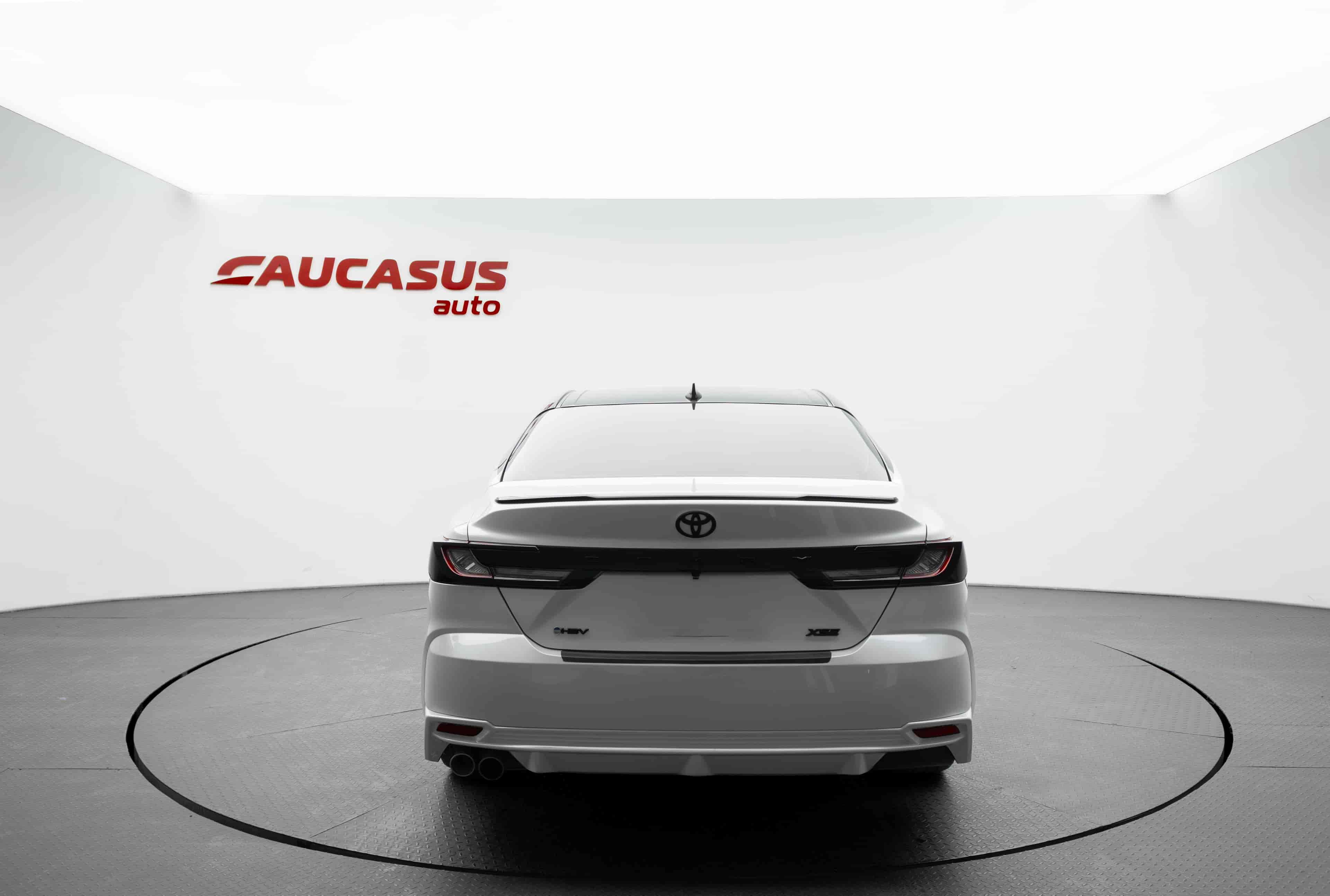 TOYOTA Camry - 5