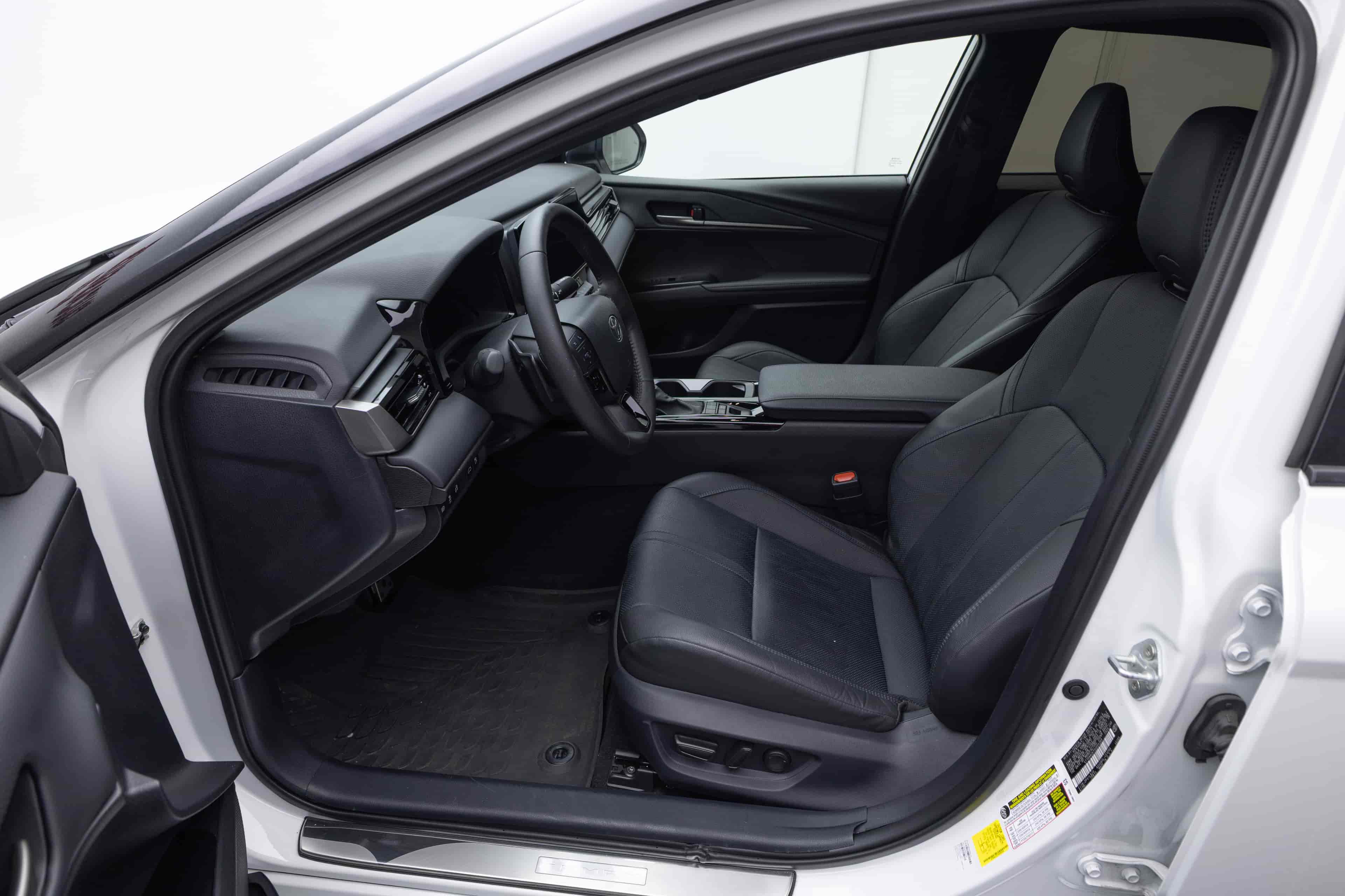 TOYOTA Camry - 10