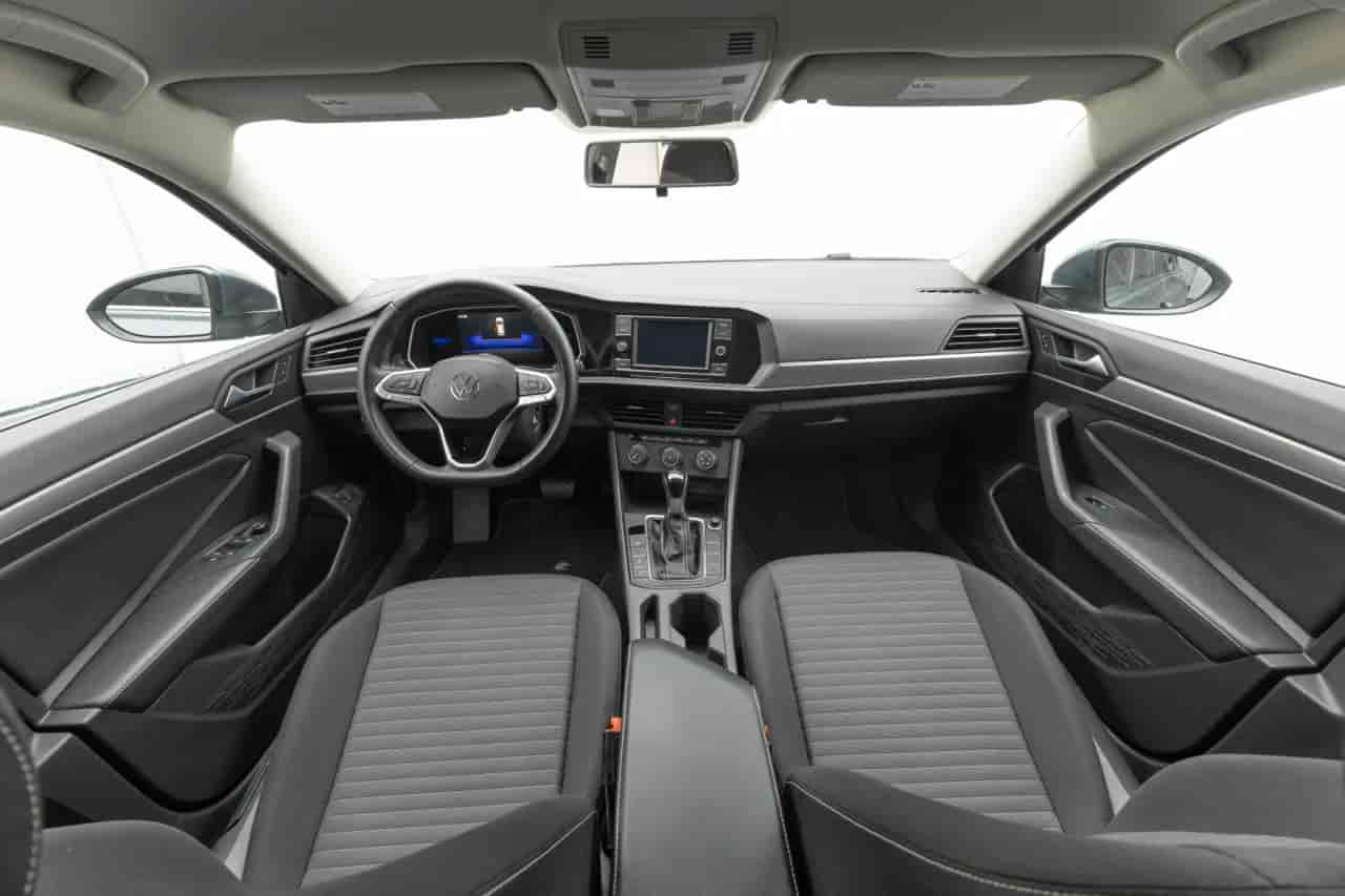 VOLKSWAGEN Jetta - 9