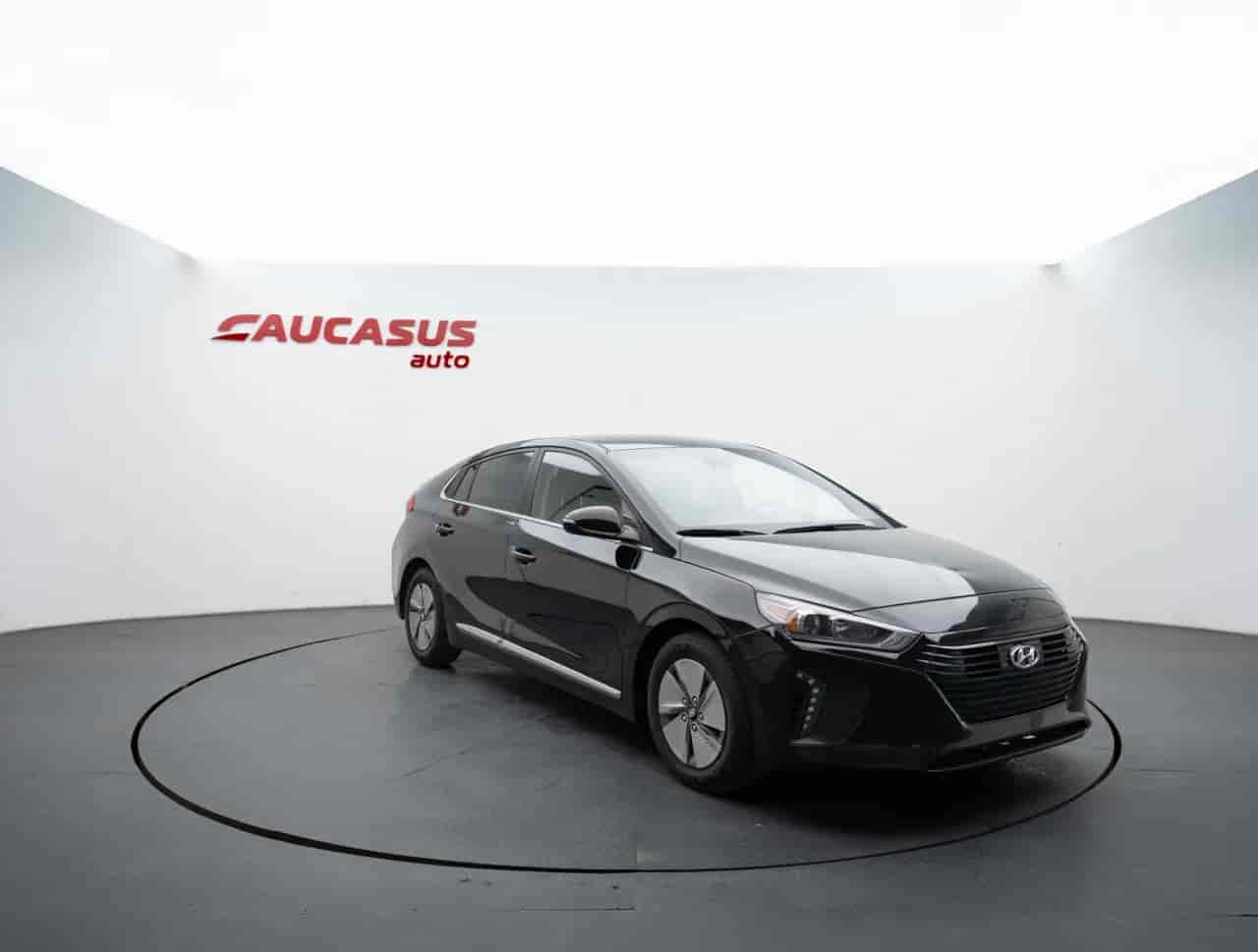 HYUNDAI Ioniq - 3