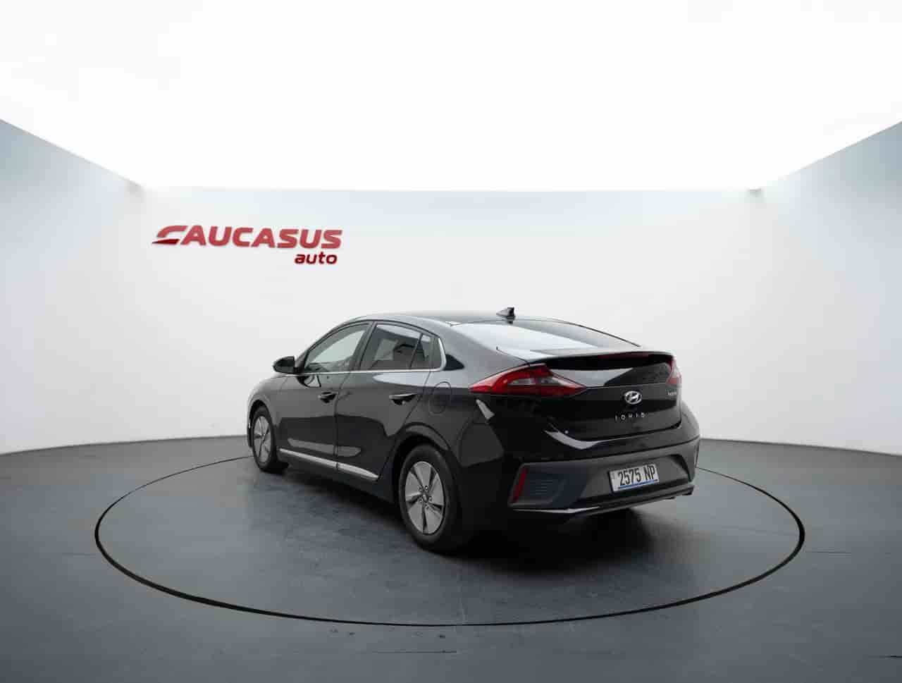 HYUNDAI Ioniq - 6