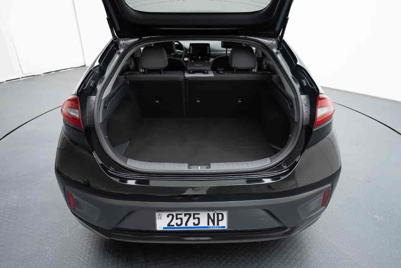 HYUNDAI Ioniq - 7