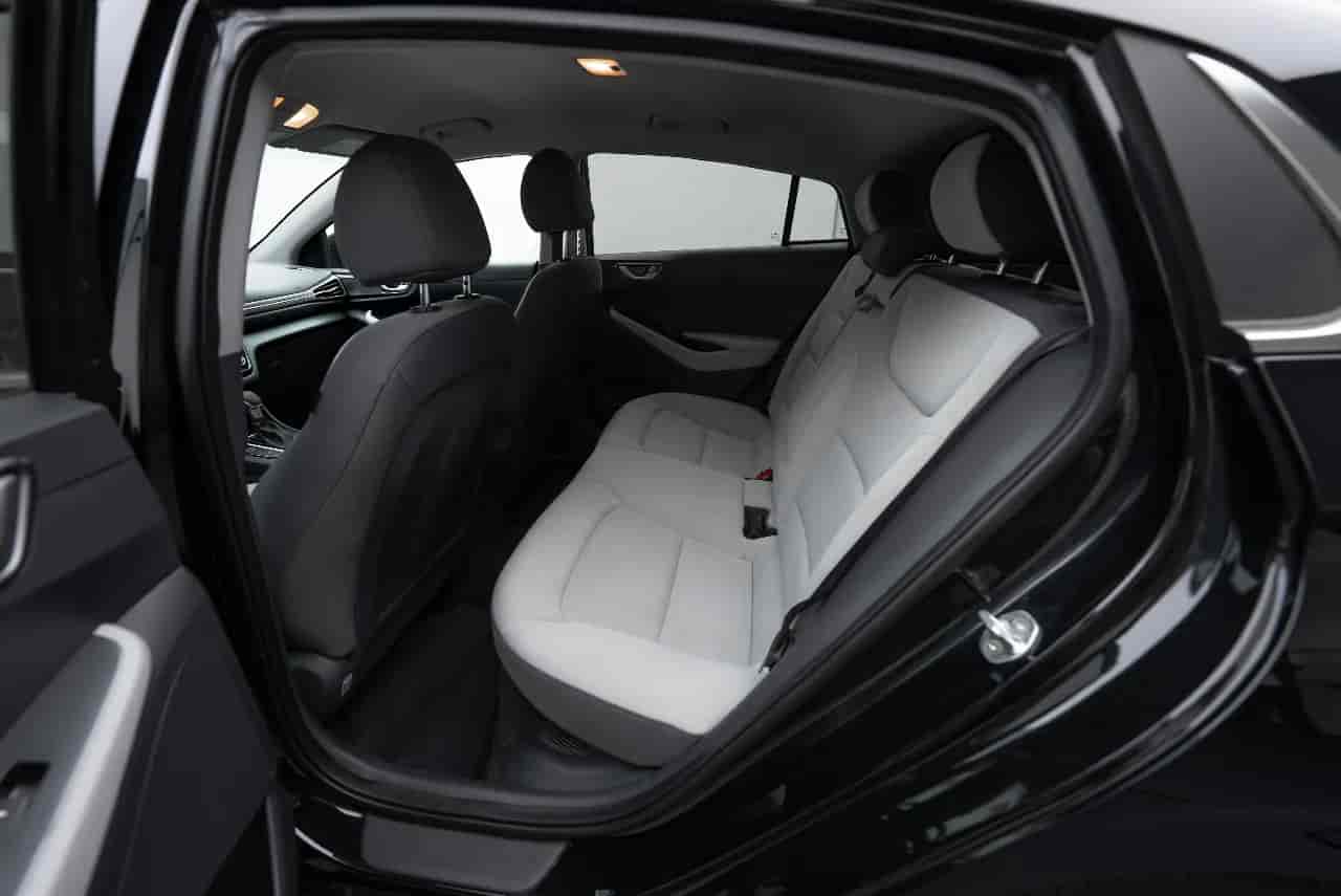 HYUNDAI Ioniq - 8