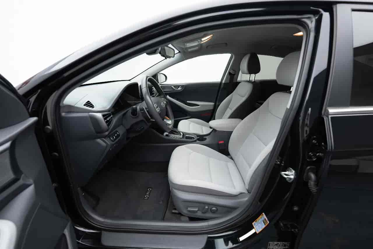 HYUNDAI Ioniq - 10