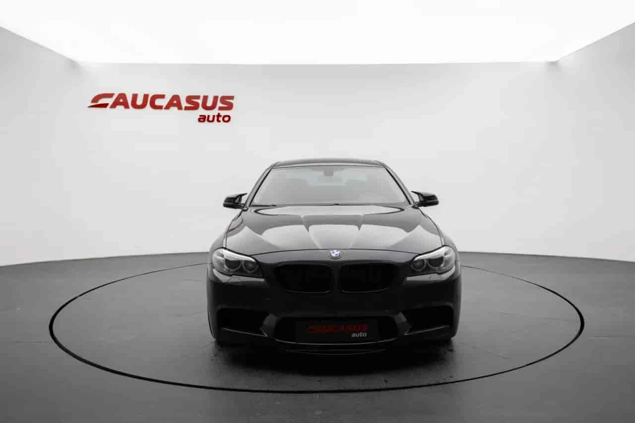 BMW 5-Series - 2