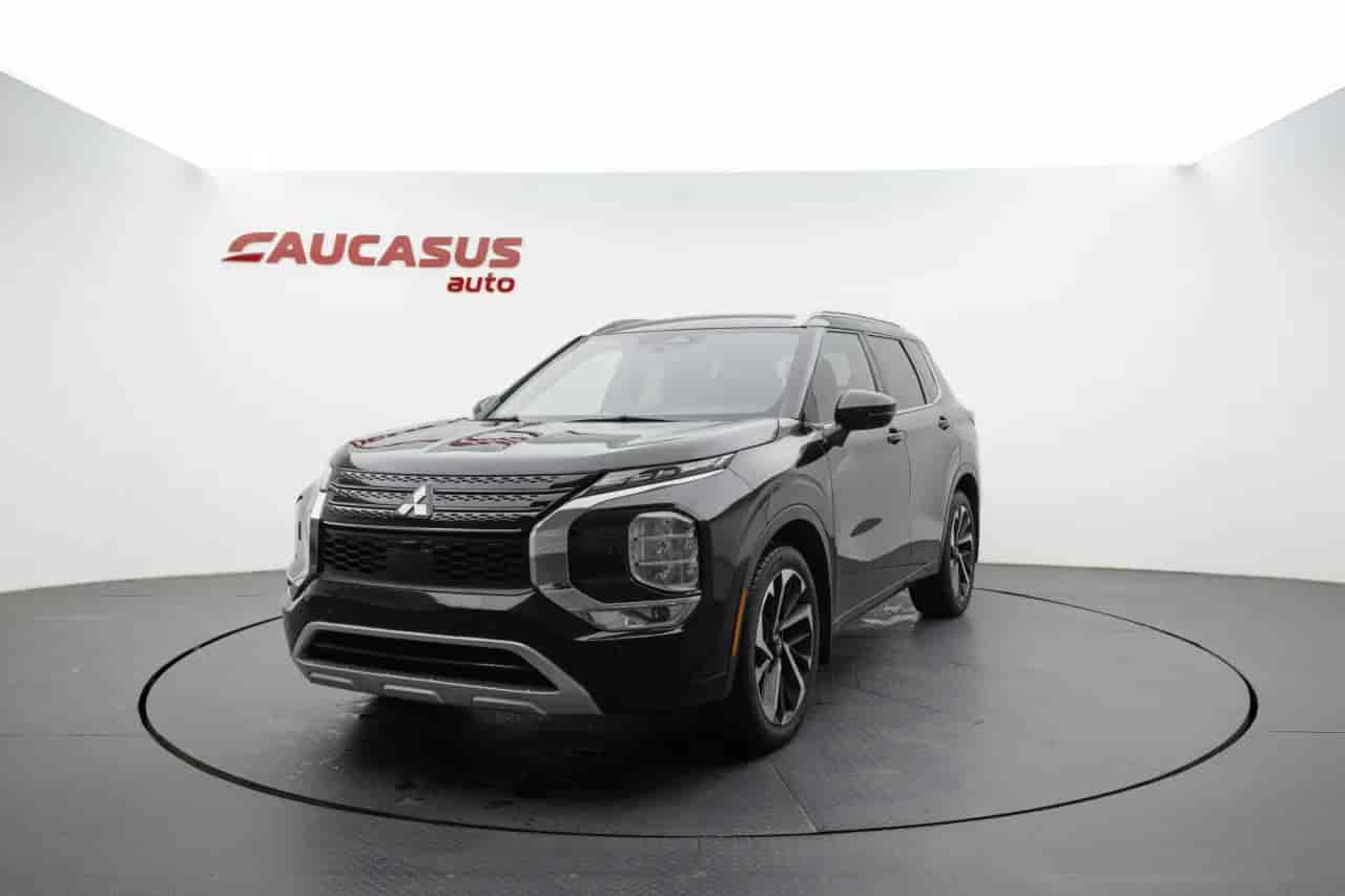 MITSUBISHI Outlander - 1