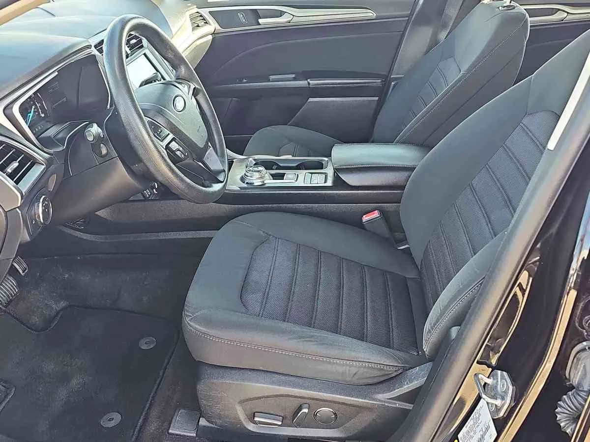 FORD Fusion - 10