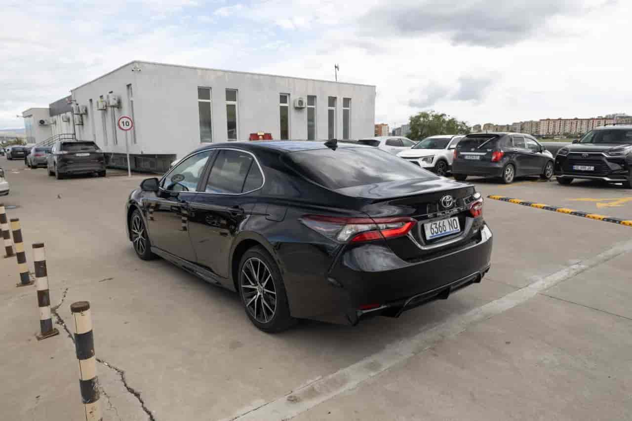 TOYOTA Camry - 6
