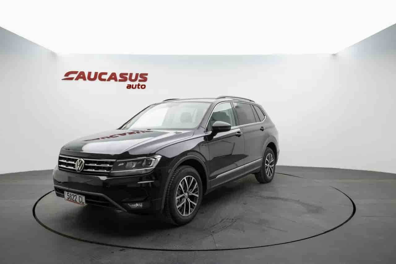 VOLKSWAGEN Tiguan - 1