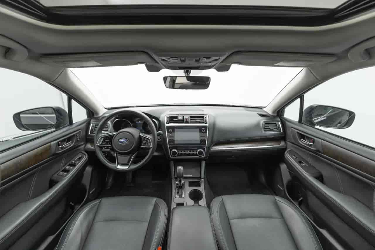 SUBARU Outback - 9