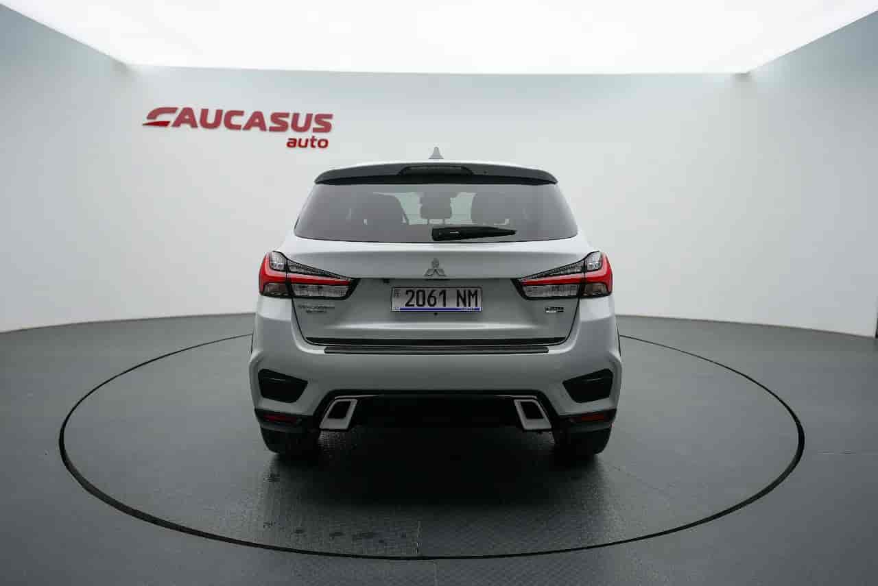 MITSUBISHI Outlander Sport - 5
