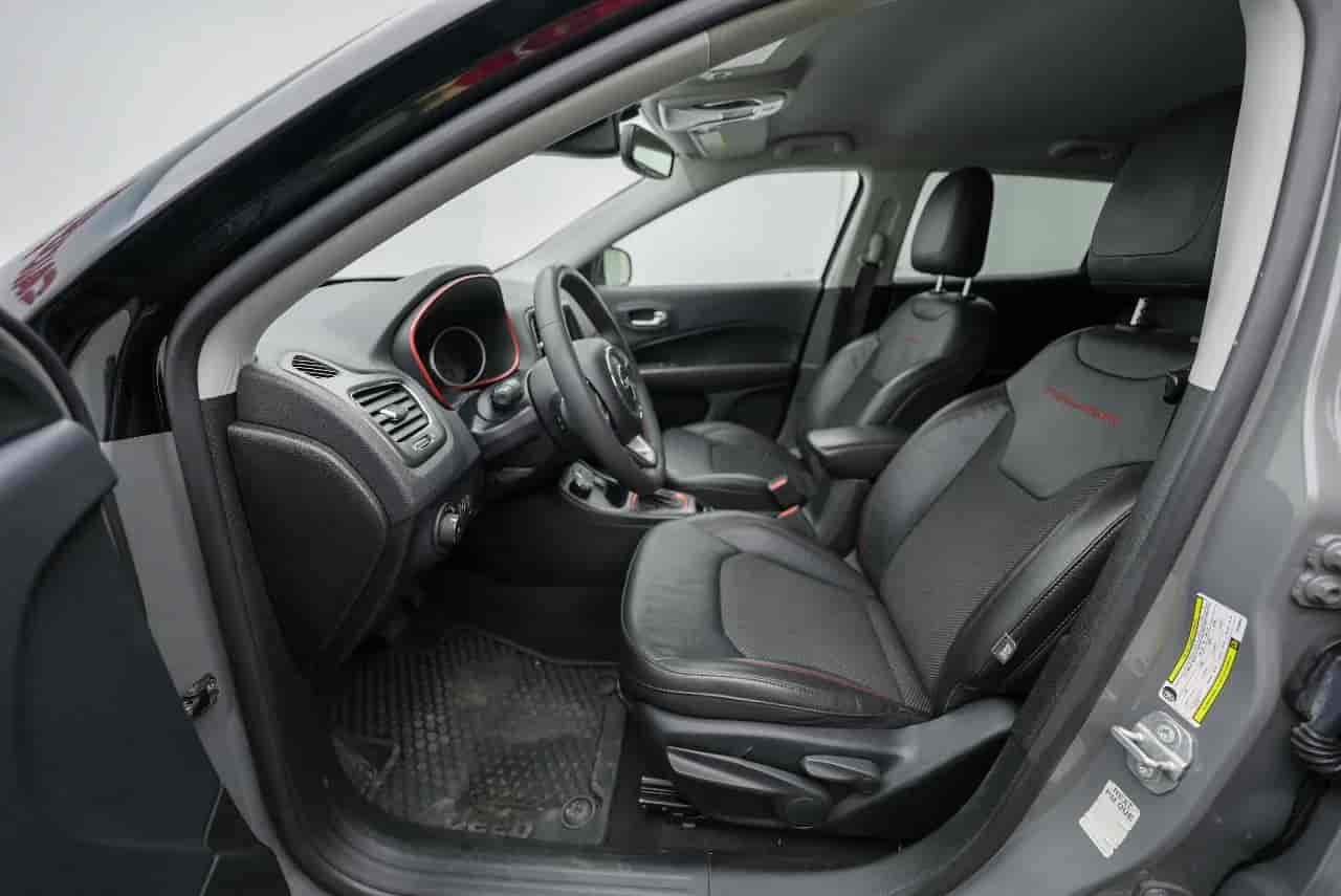 JEEP Compass - 10