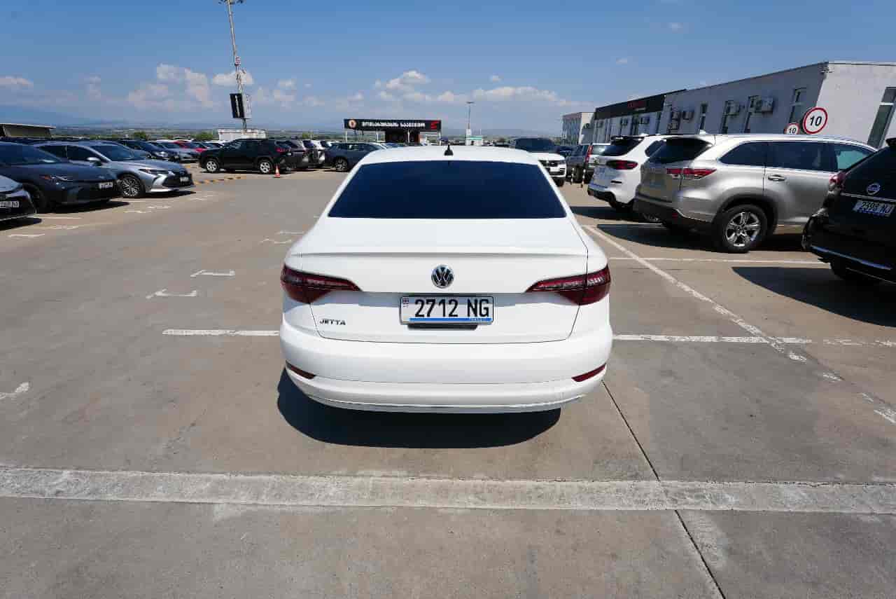 VOLKSWAGEN Jetta - 5