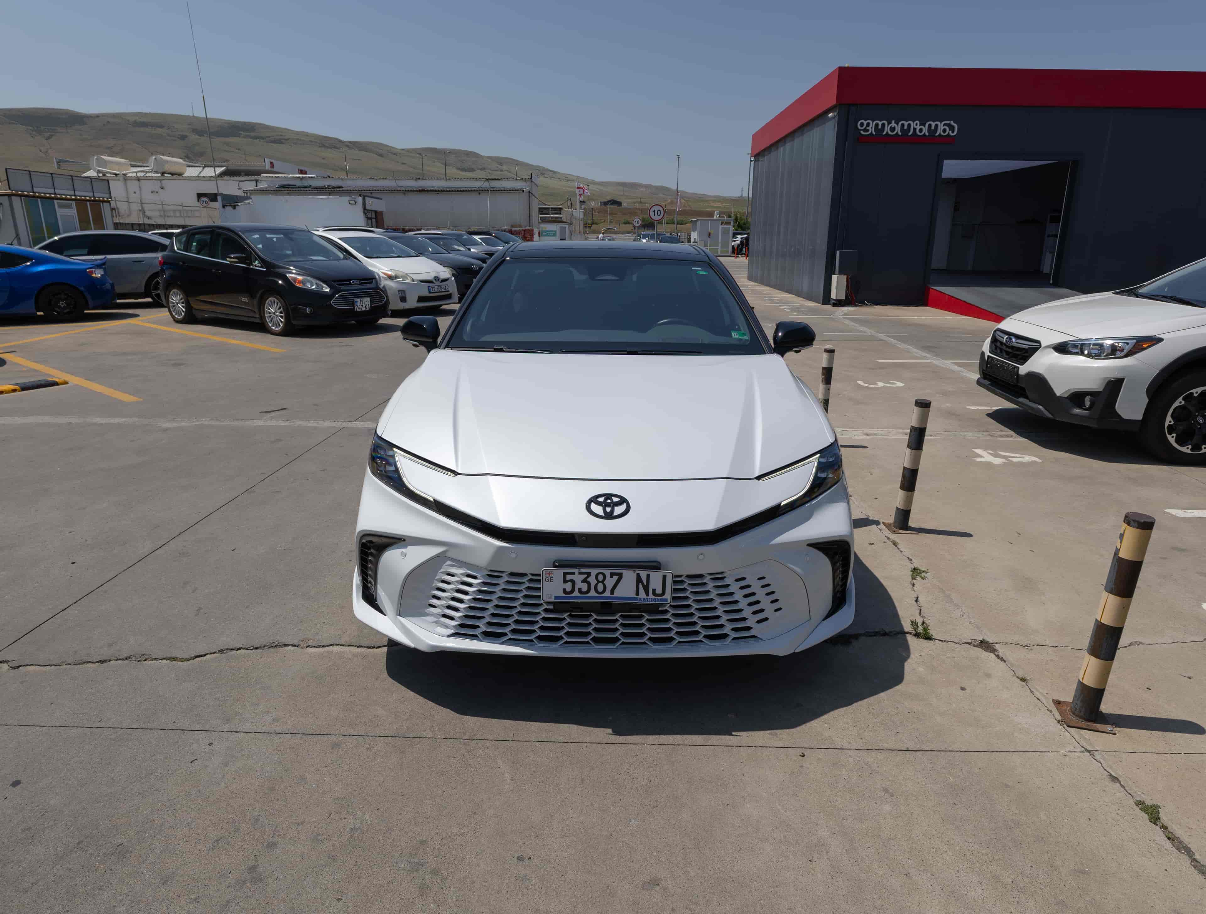TOYOTA Camry - 2