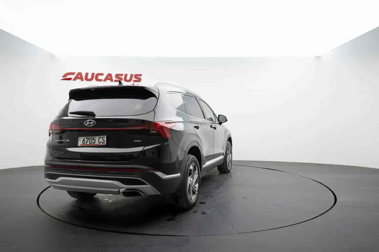HYUNDAI Santa Fe - 5