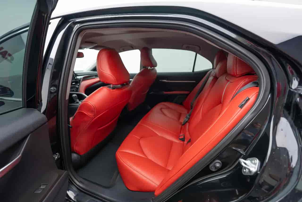 TOYOTA Camry - 8