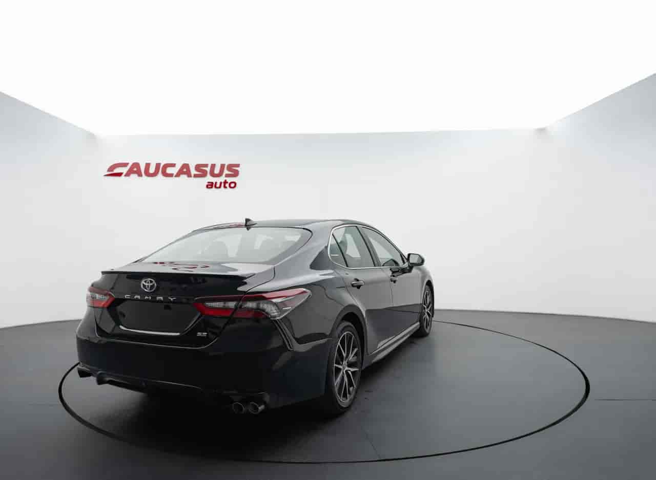 TOYOTA Camry - 4