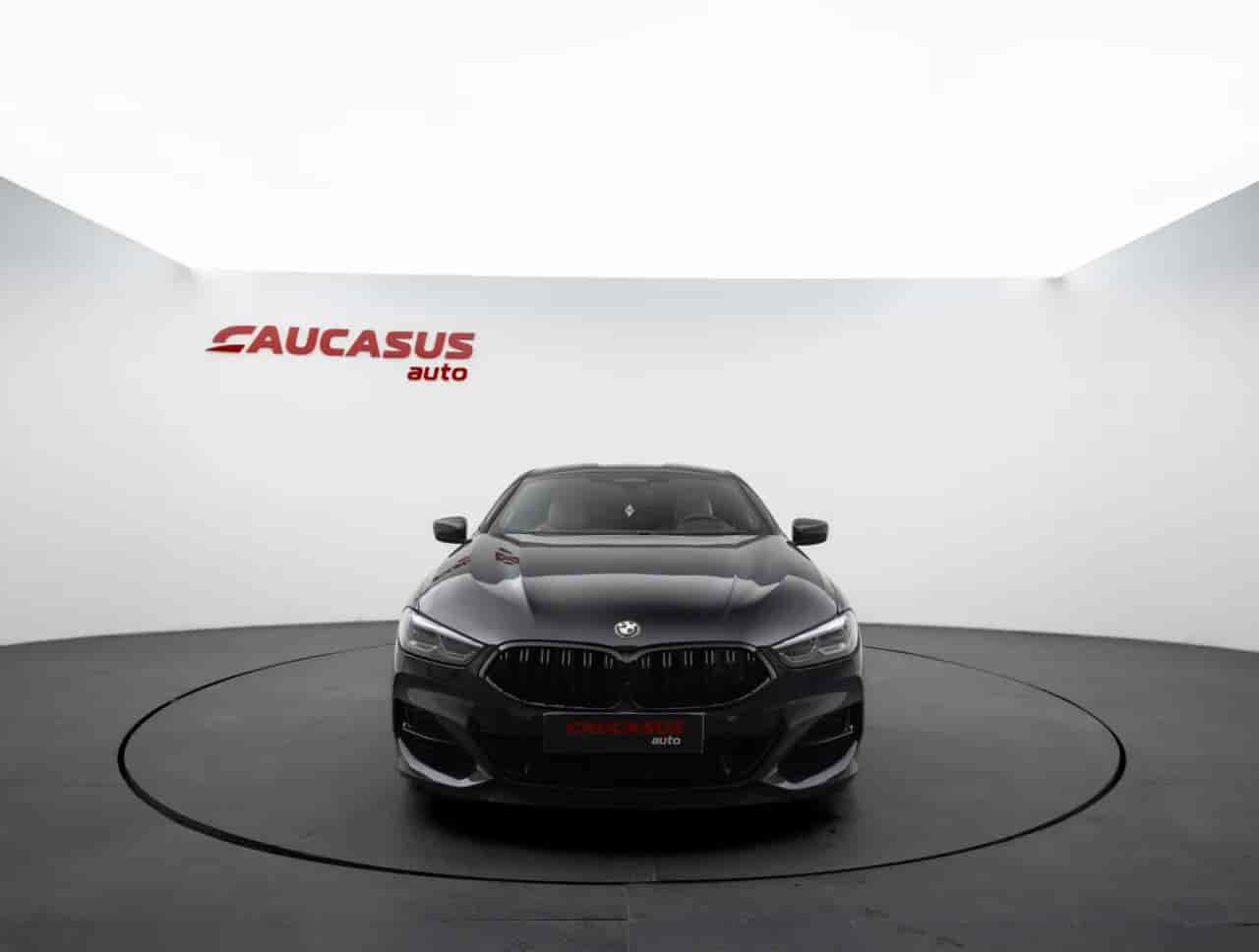 BMW M850i - 2