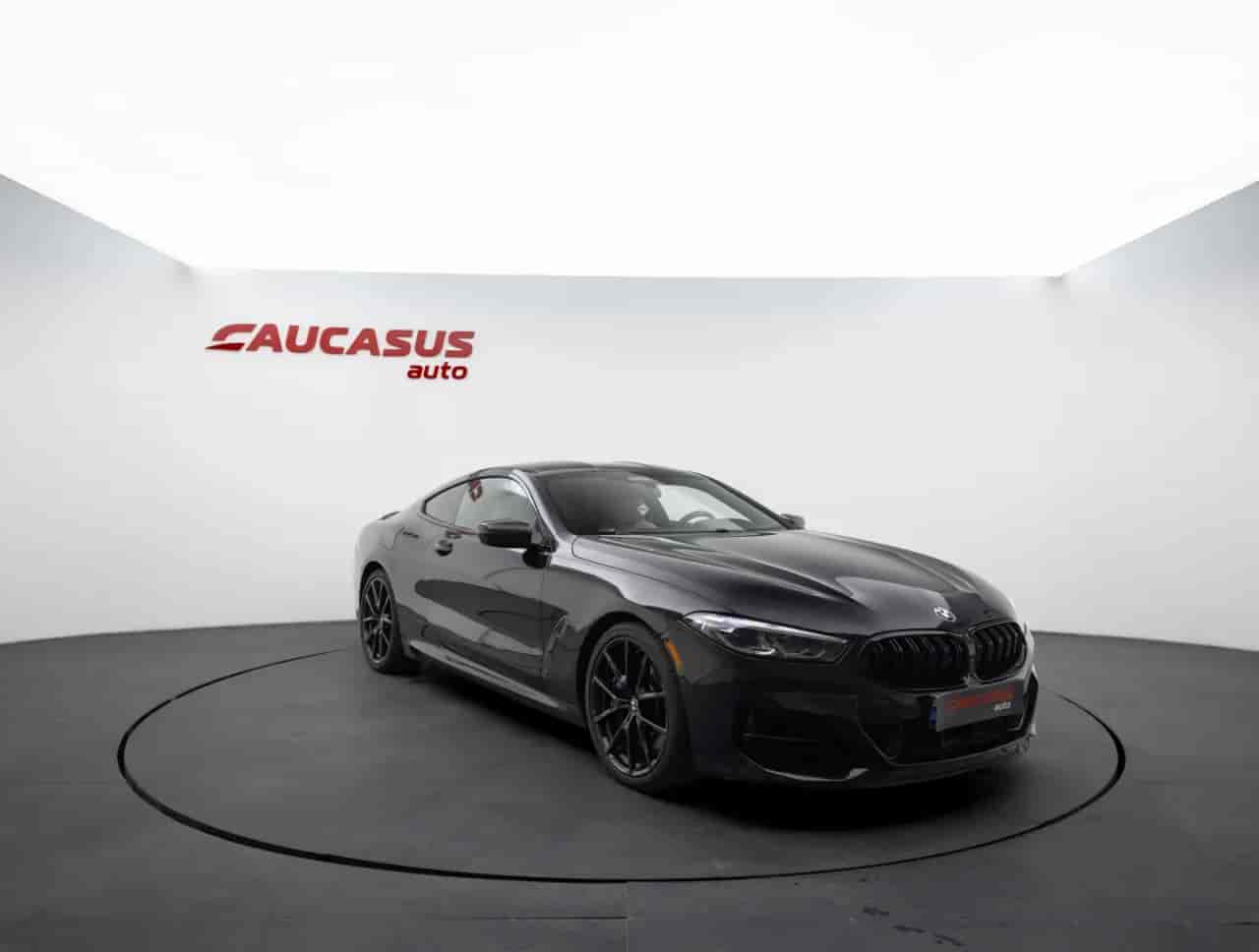 BMW M850i - 3