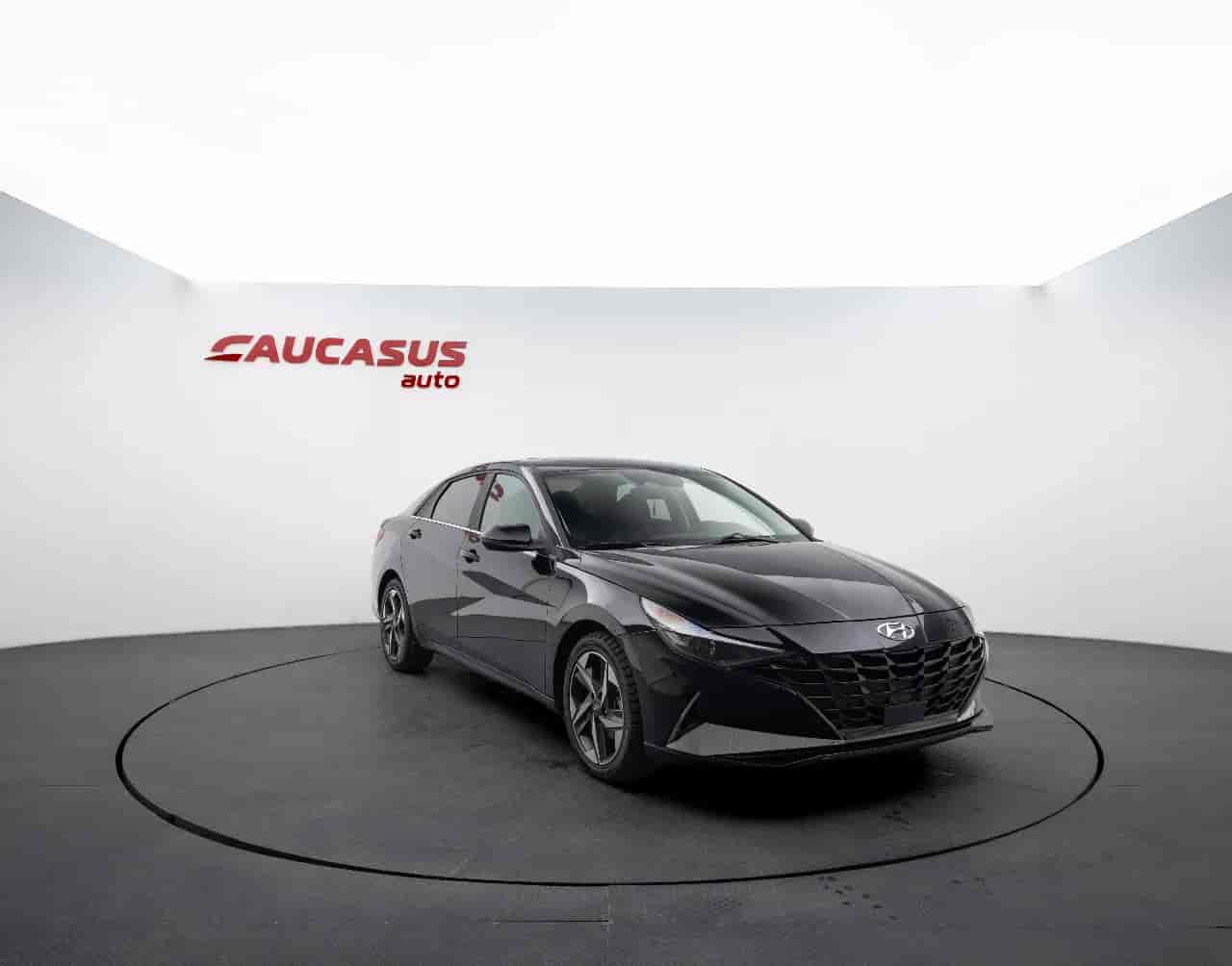 HYUNDAI Elantra - 3