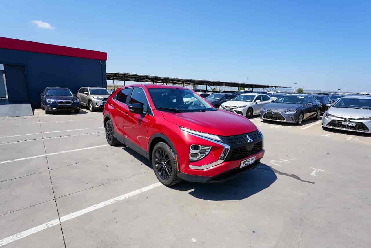 MITSUBISHI Eclipse Cross - 3