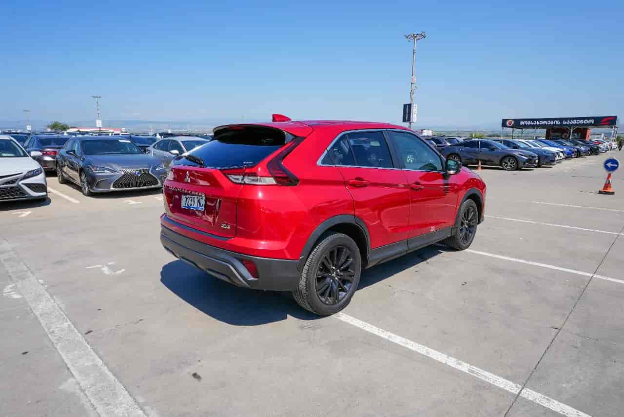 MITSUBISHI Eclipse Cross - 4