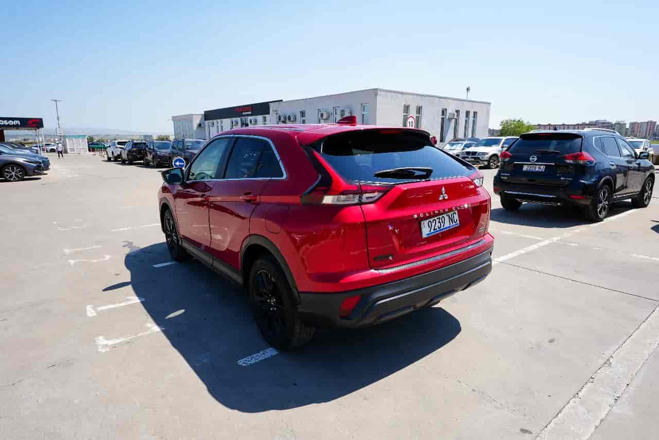 MITSUBISHI Eclipse Cross - 6